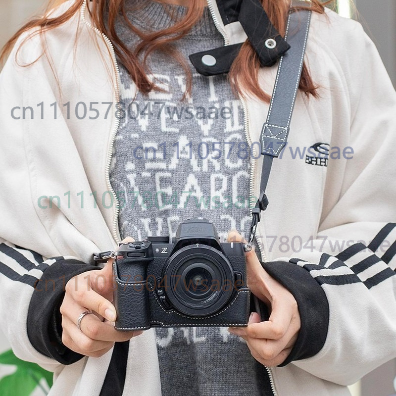 ニコン Z50 第二世代カメラケース用ベース保護カバー+ショ - Nikon Camera Z50 のレビューと価格